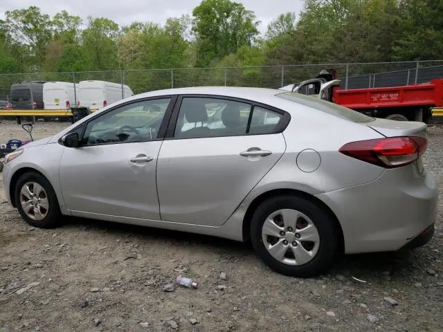 2017 KIA FORTE LX  