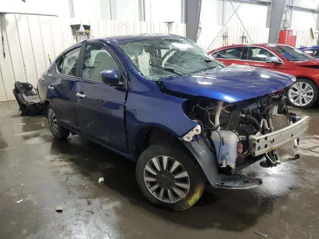 2019 NISSAN VERSA S  