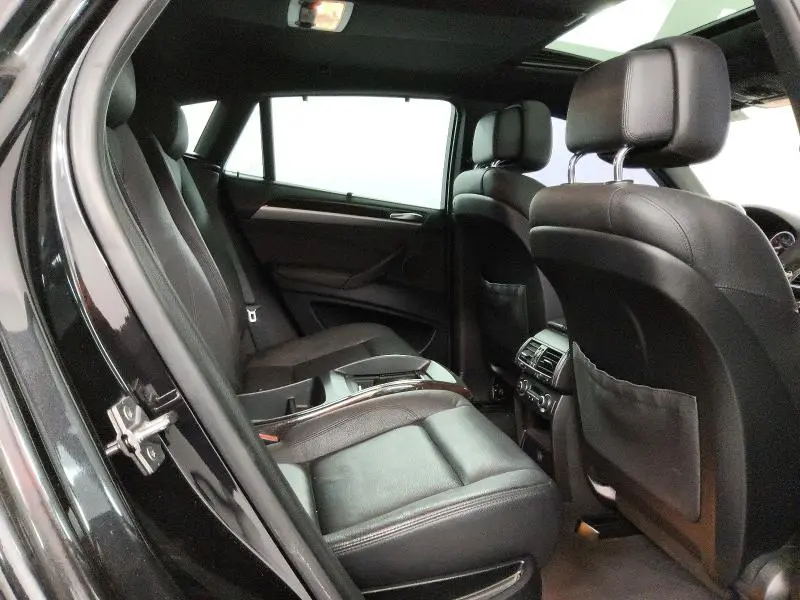2011 BMW X6 XDRIVE50I  