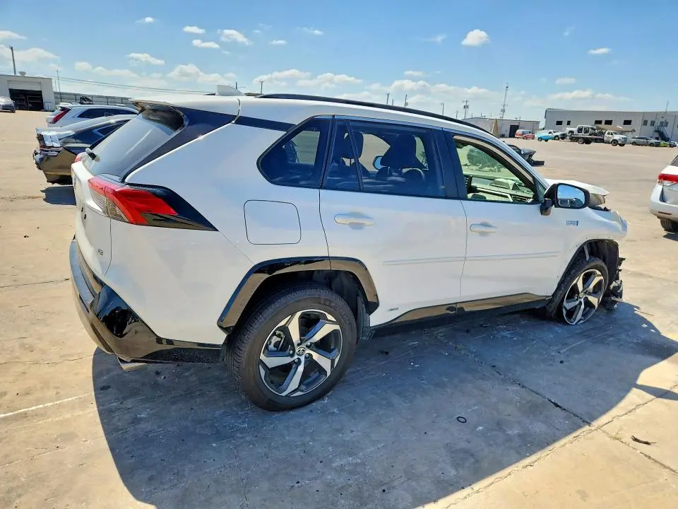2022 TOYOTA RAV4 PRIME SE  
