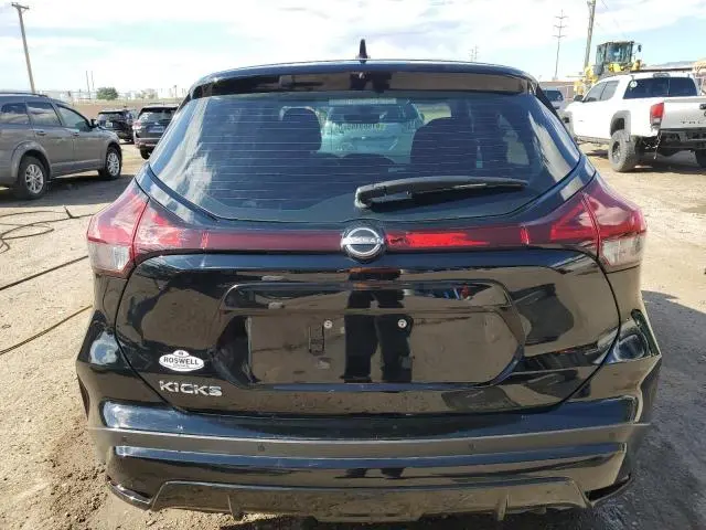2024 NISSAN KICKS S  
