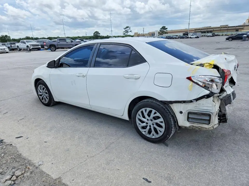 2017 TOYOTA COROLLA LE  