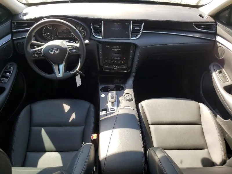 2025 INFINITI QX50 PURE  
