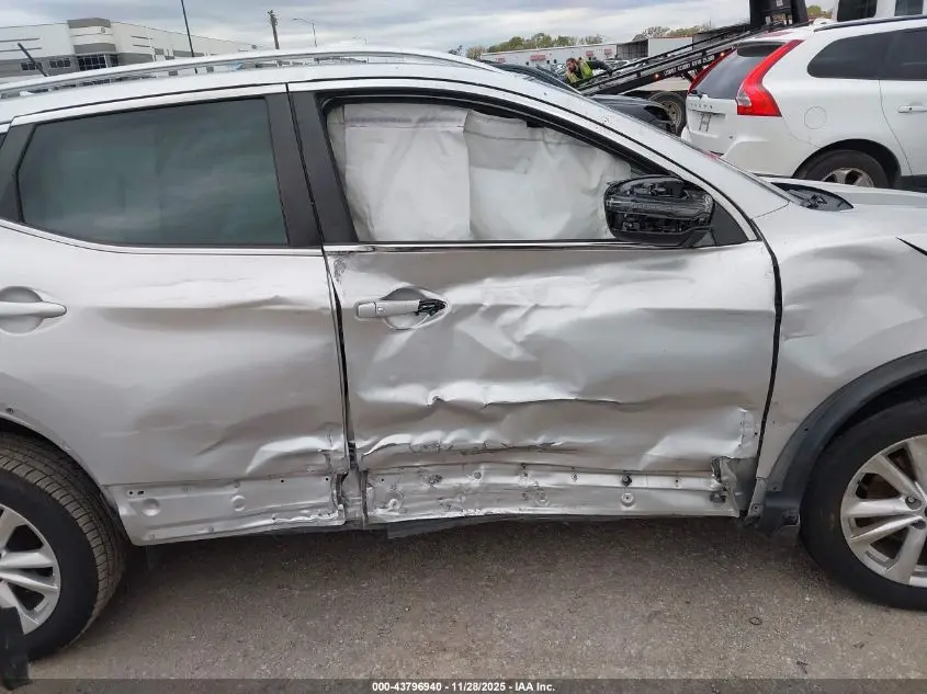 2019 NISSAN ROGUE SPORT SV