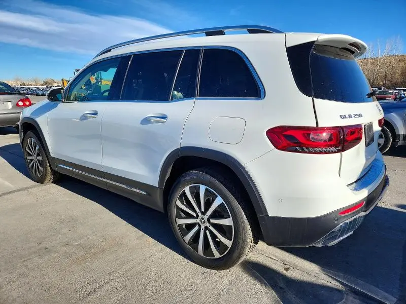 2023 MERCEDES-BENZ GLB 250 4MATIC  