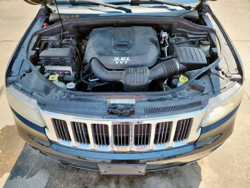 2012 JEEP GRAND CHEROKEE LAREDO  