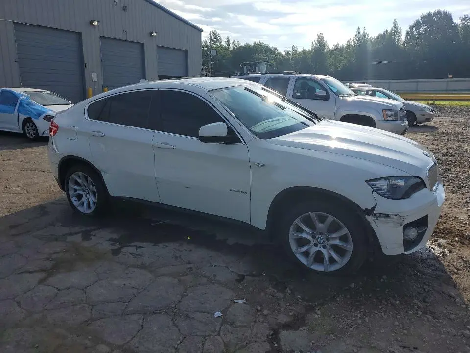 2011 BMW X6 XDRIVE50I  