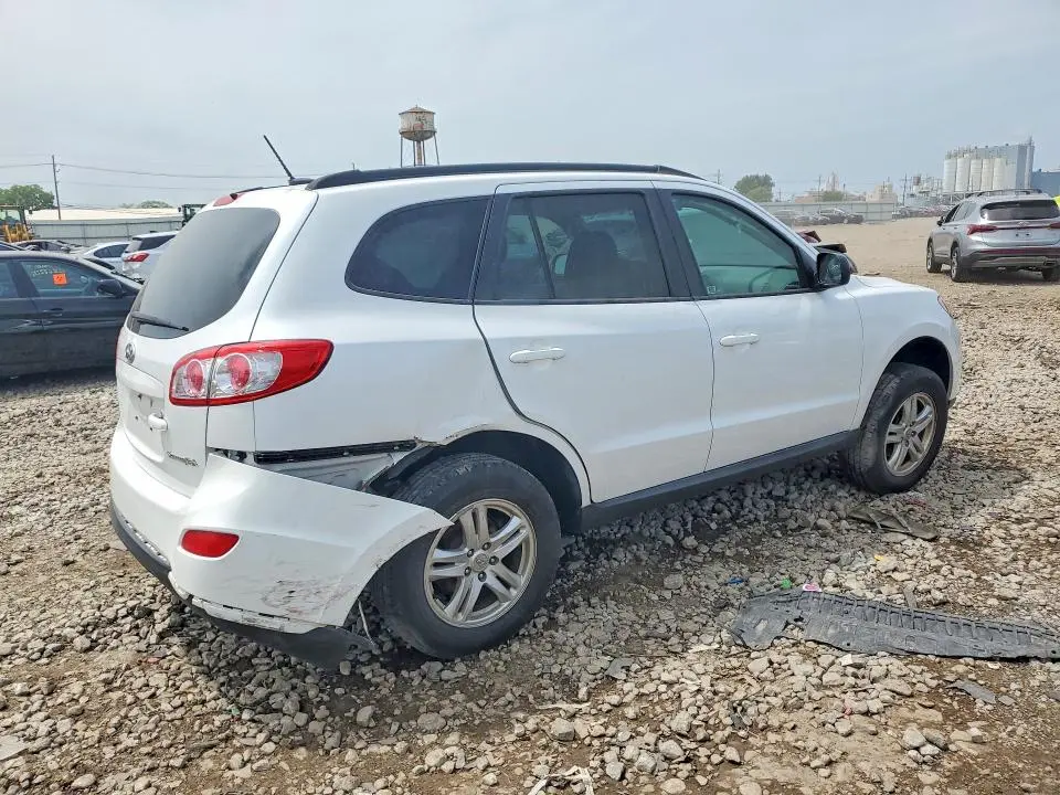 2011 HYUNDAI SANTA FE   