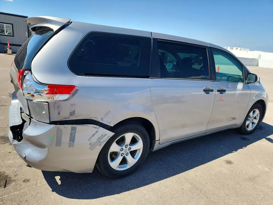 2012 TOYOTA SIENNA BASE 7-PASSENGER  