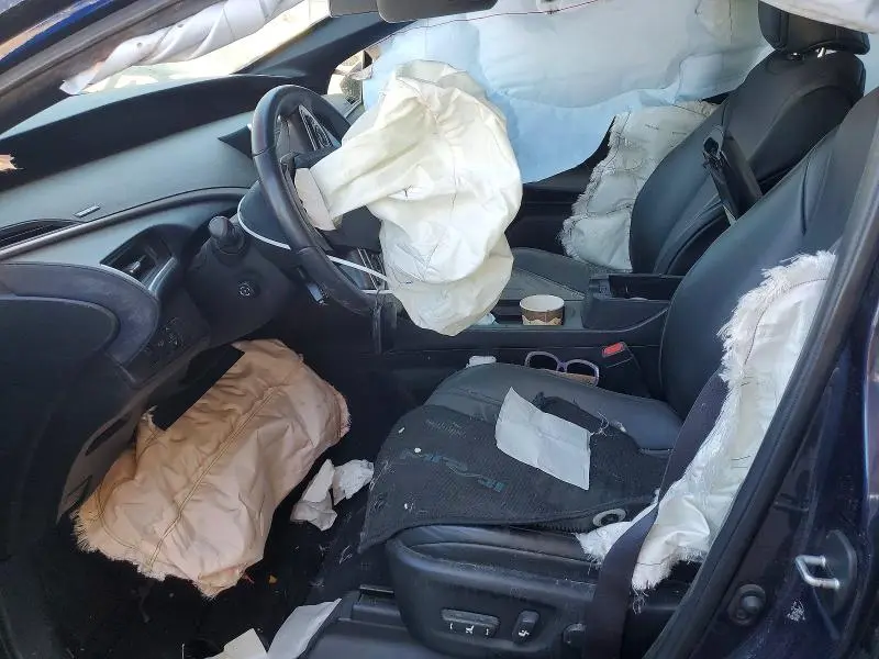 2018 TOYOTA MIRAI BASE  