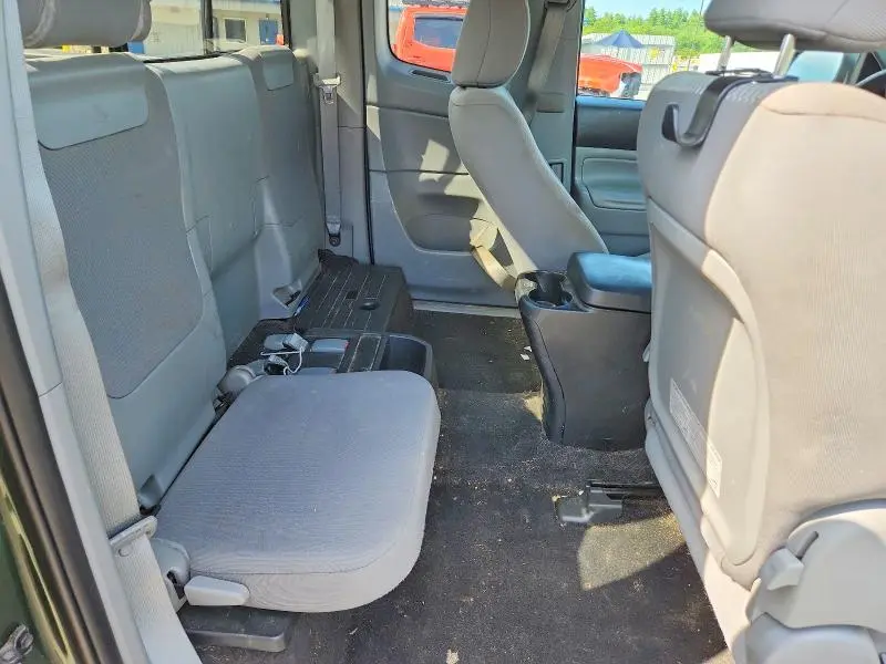 2014 TOYOTA TACOMA BASE  