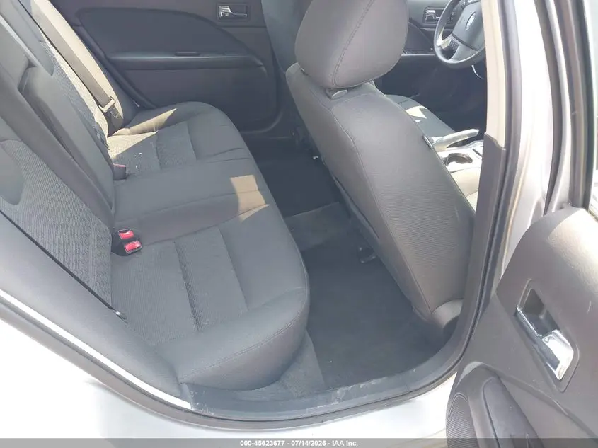 2011 FORD FUSION SE