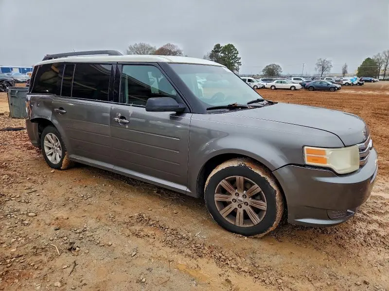 2010 FORD FLEX SE  
