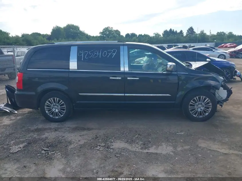 2011 CHRYSLER TOWN & COUNTRY LIMITED