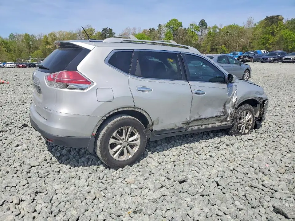 2015 NISSAN ROGUE SV  