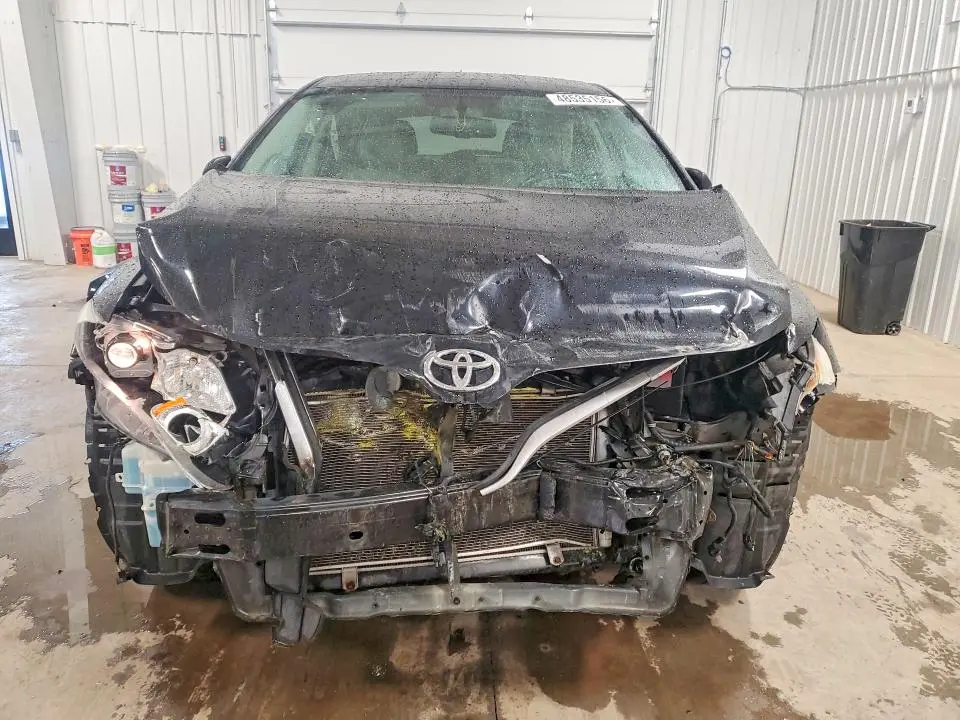 2013 TOYOTA VENZA XLE  