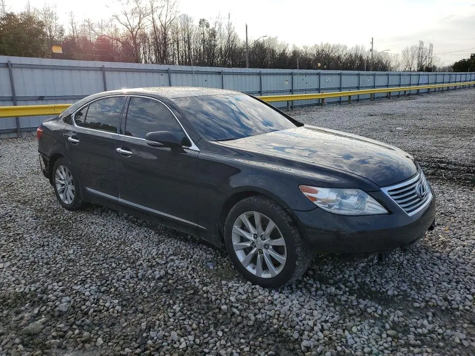 2010 LEXUS LS 460  