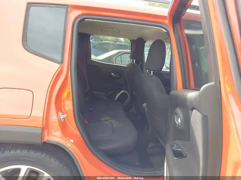 2017 JEEP RENEGADE LATITUDE FWD