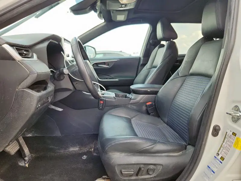 2022 TOYOTA RAV4 XSE  