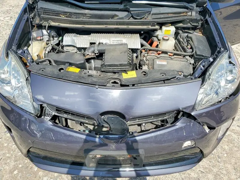 2015 TOYOTA PRIUS THREE  