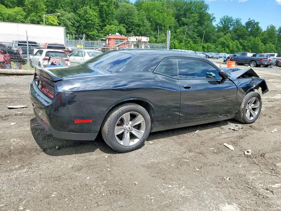 2019 DODGE CHALLENGER SXT  