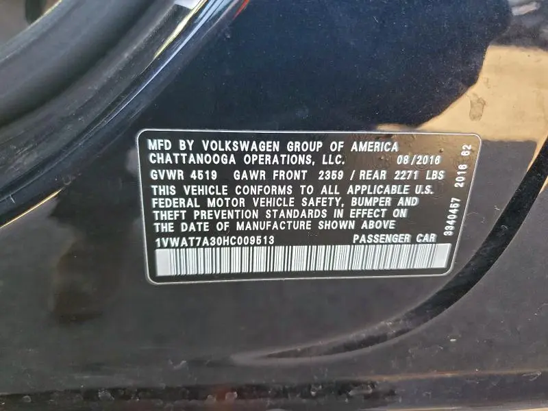 2017 VOLKSWAGEN PASSAT S  