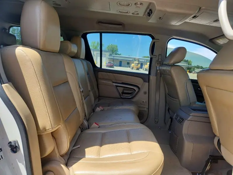 2015 NISSAN ARMADA SL  