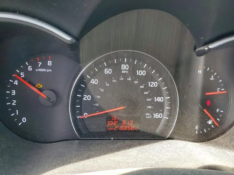 2014 KIA SORENTO LX  