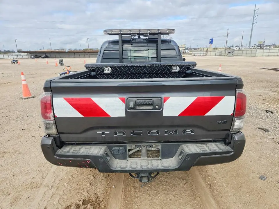 2022 TOYOTA TACOMA TRD OFF-ROAD  