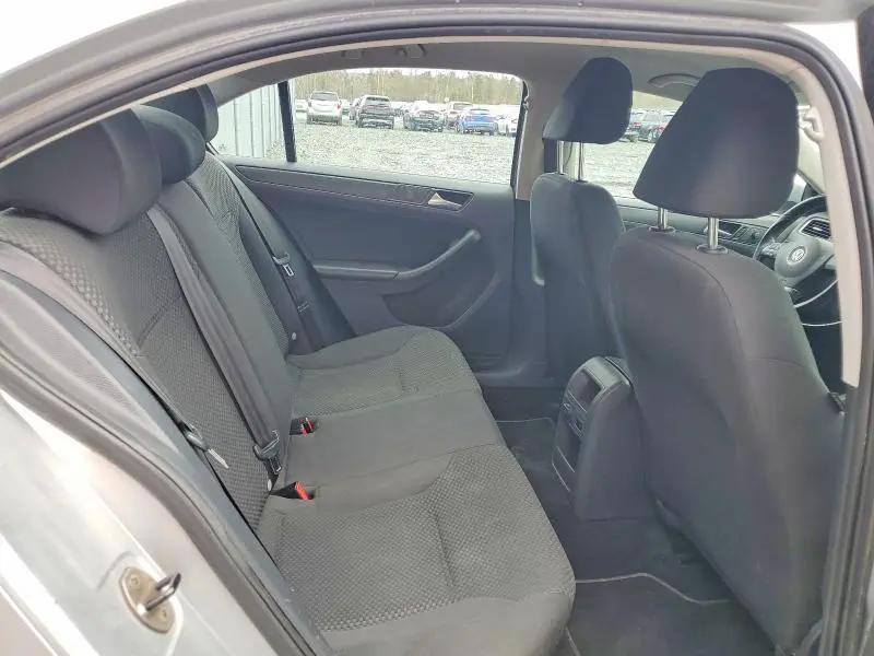 2014 VOLKSWAGEN JETTA BASE  