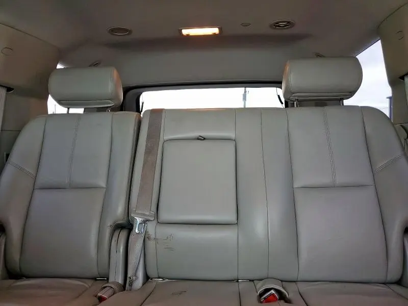 2010 GMC YUKON SLT  