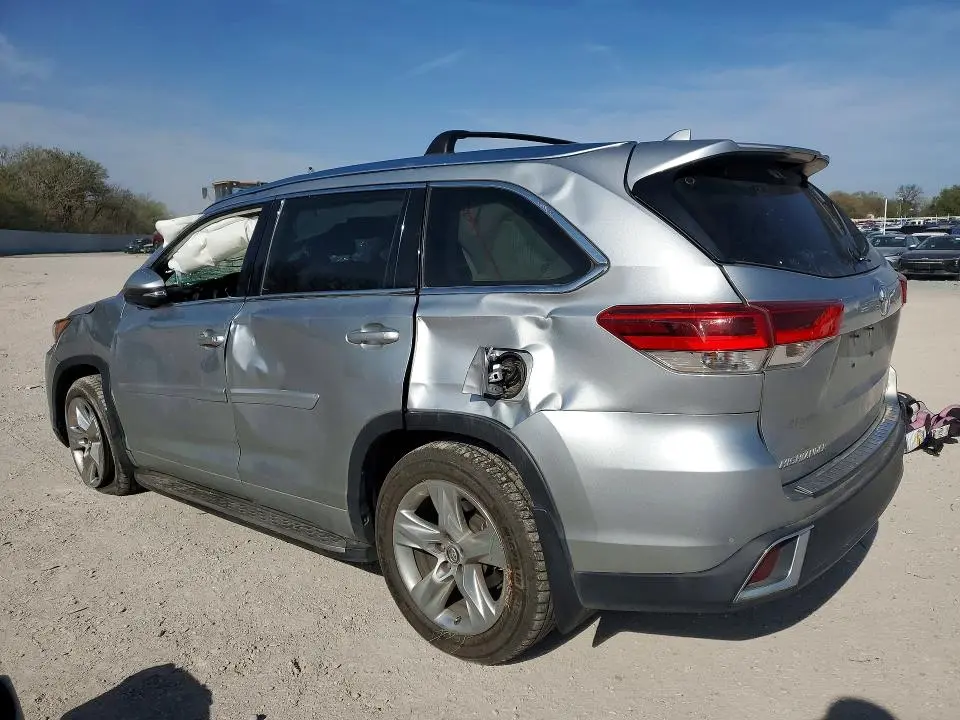 2018 TOYOTA HIGHLANDER LIMITED  