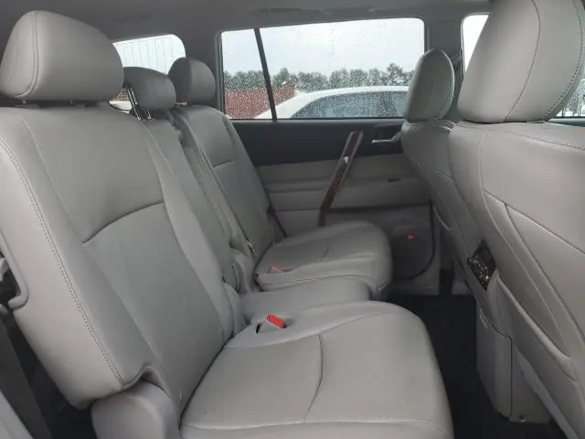 2013 TOYOTA HIGHLANDER LIMITED  