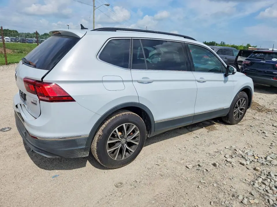 2018 VOLKSWAGEN TIGUAN SE  