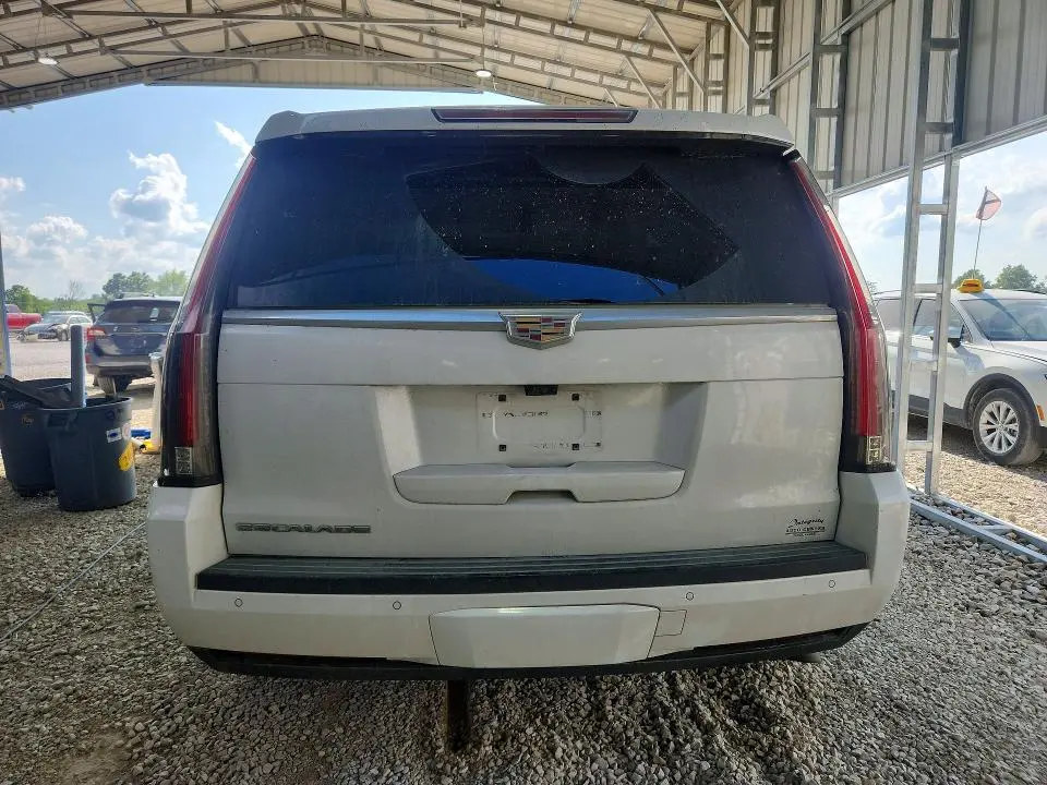 2019 CADILLAC ESCALADE PREMIUM LUXURY  