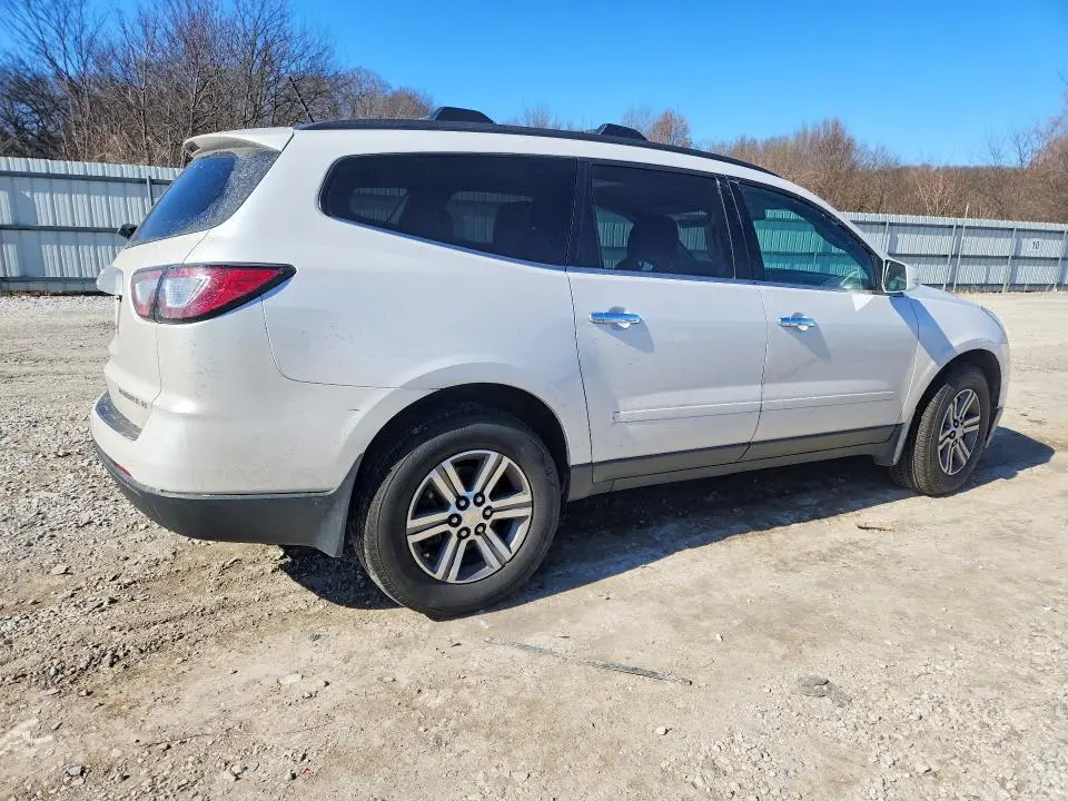 2016 CHEVROLET TRAVERSE LT  