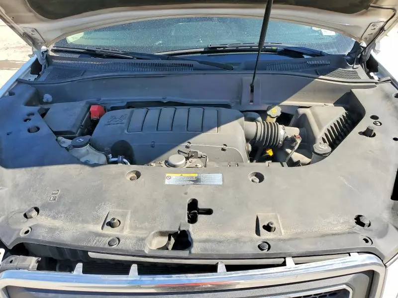 2013 GMC ACADIA SLT-1  