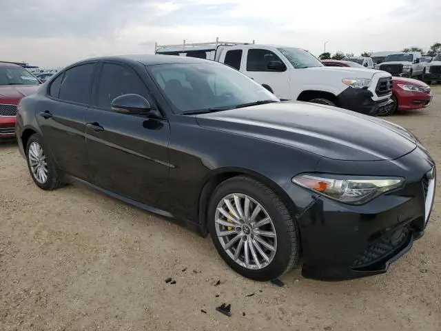 2018 ALFA ROMEO GIULIA TI Q4  