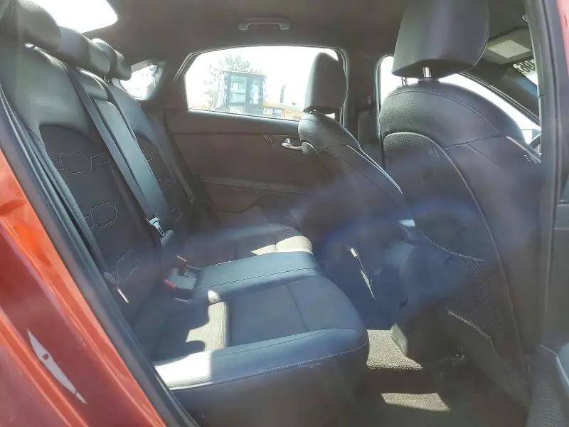 2023 KIA FORTE GT LIMITED  