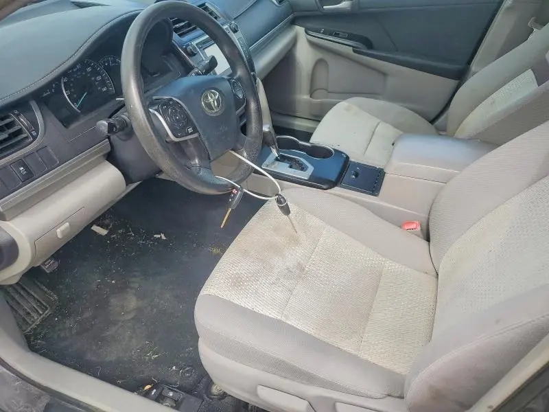 2012 TOYOTA CAMRY LE  