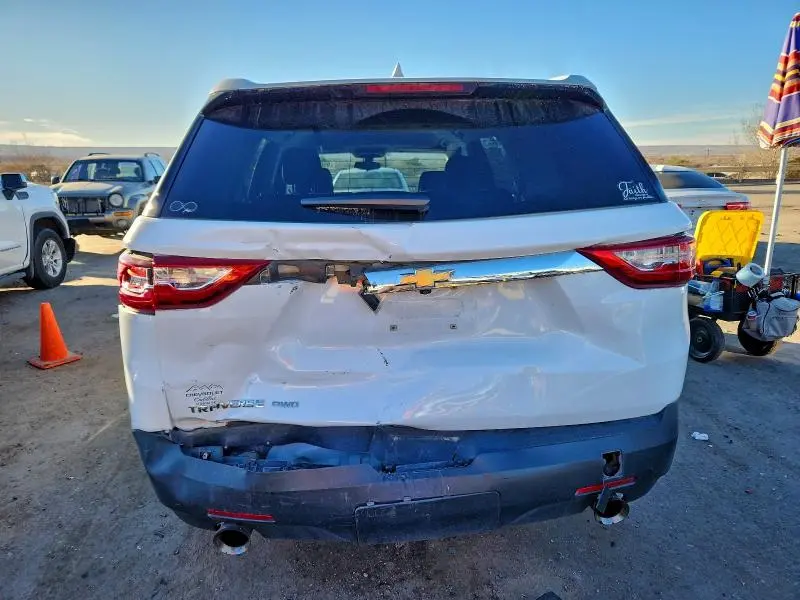 2020 CHEVROLET TRAVERSE LS  
