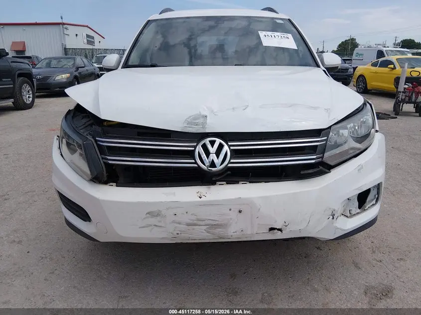 2016 VOLKSWAGEN TIGUAN S