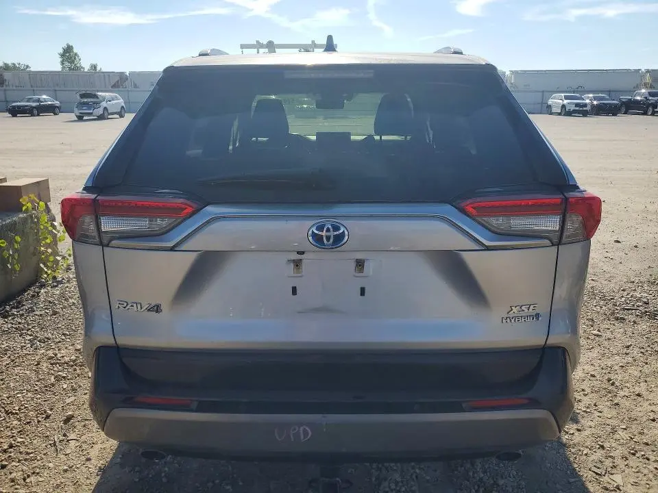 2019 TOYOTA RAV4 XSE  