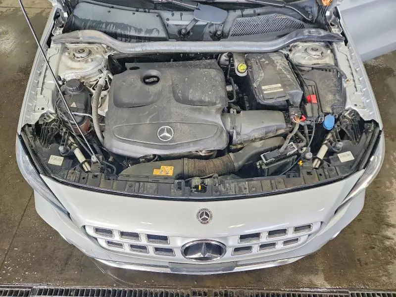 2018 MERCEDES-BENZ GLA 250 4MATIC  