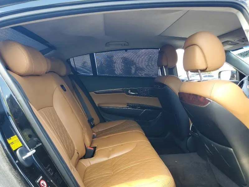 2017 KIA K900 LUXURY V8  
