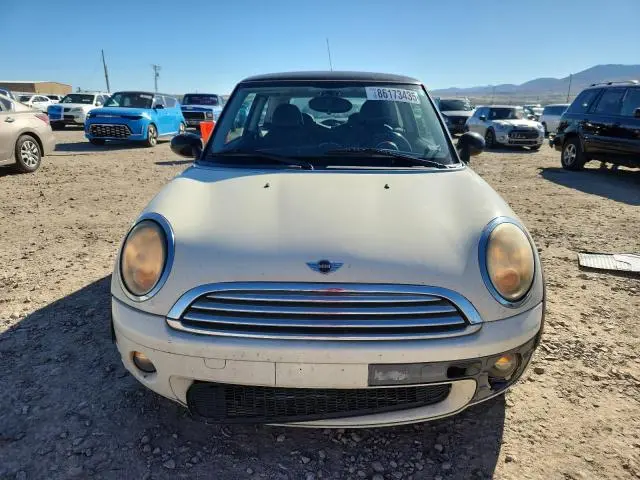 2010 MINI COOPER   