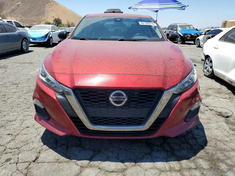 2022 NISSAN ALTIMA SR  