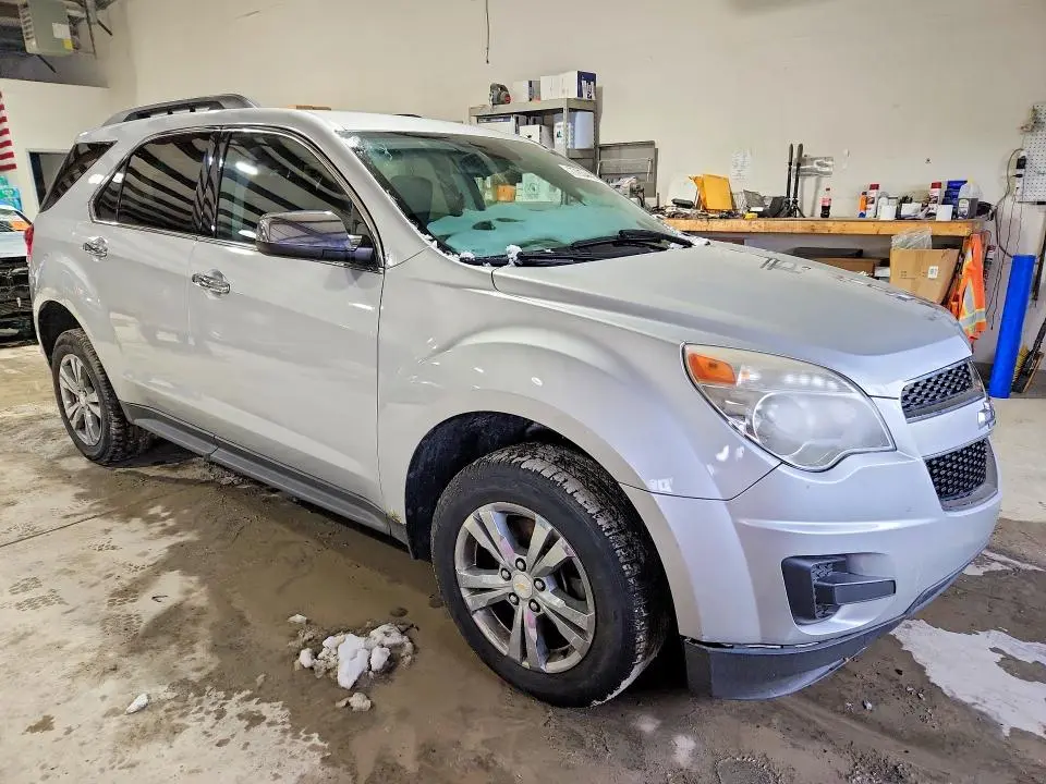 2015 CHEVROLET EQUINOX LT  