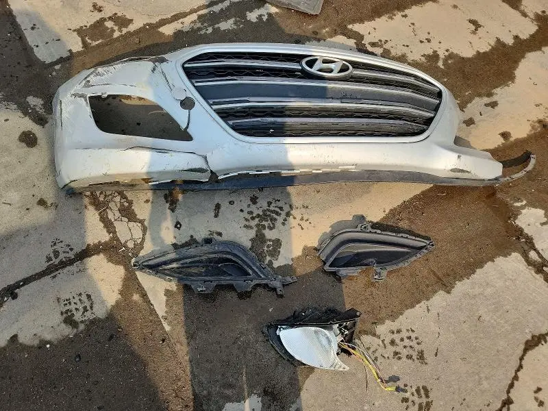 2016 HYUNDAI ELANTRA GT BASE  