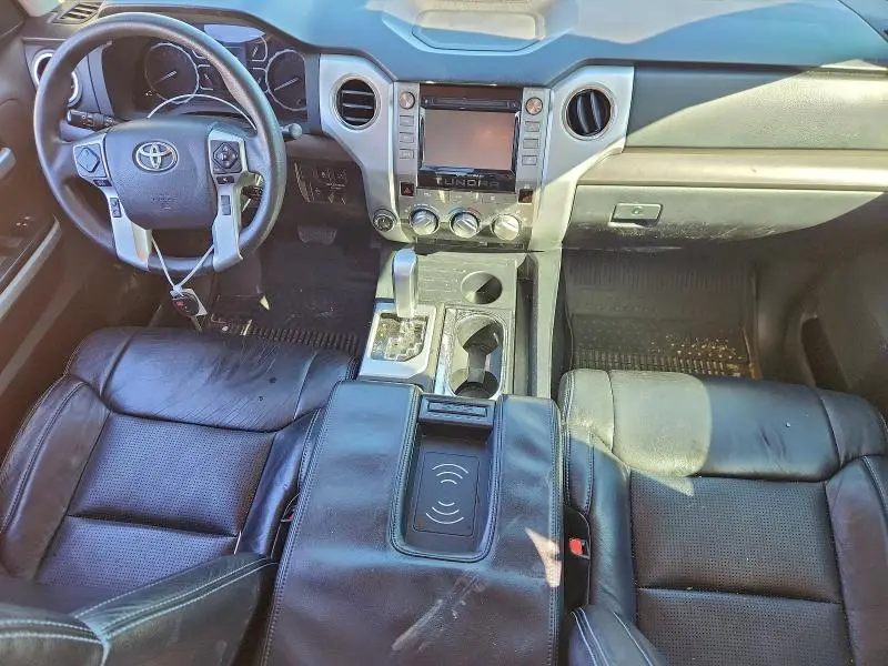 2018 TOYOTA TUNDRA CREWMAX SR5  